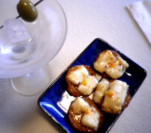 Fig & Brie Crisps