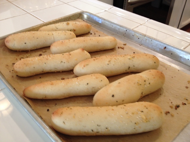 Copycat Olive Garden Breadsticks Recipe Recipezazz Com