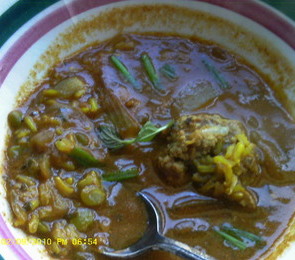 Aash-E Gojeh Farangi Tomato Soup