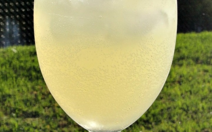 Pineapple Wine Cooler Recipe Recipezazz Com