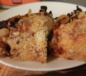 Caramelized Onion & Cheddar Pizza